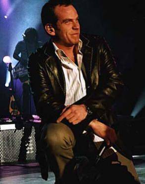 GAROU en concert